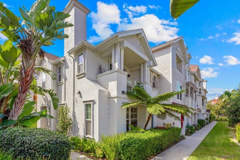 Photo of 790 Harbor Cliff #190, Oceanside, CA 92054 (MLS # 260025591)