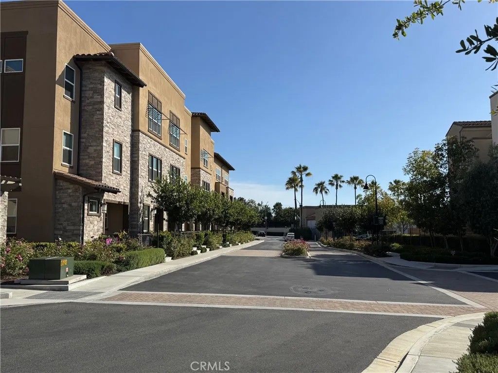Photo of 9 Sanctuary Ln, Mission Viejo, CA 92692 (MLS # OC26093258)