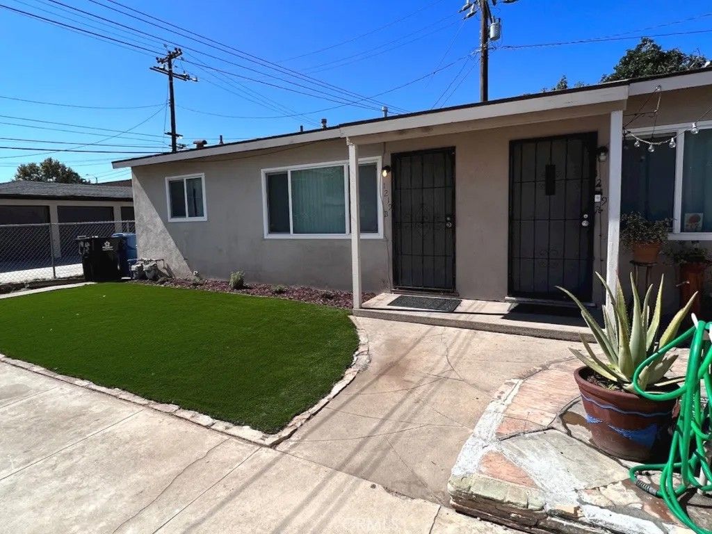 Photo of 1217 S 8th St, Alhambra, CA 91801 (MLS # CV26089799)