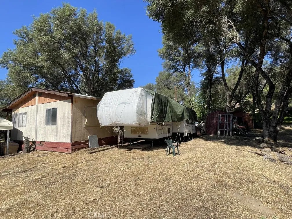 3877 Lopa Road