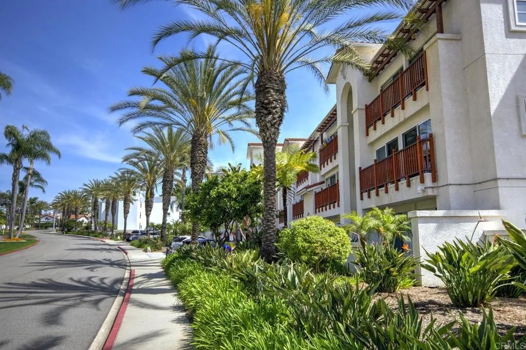 2003 Costa Del Mar Rd 678