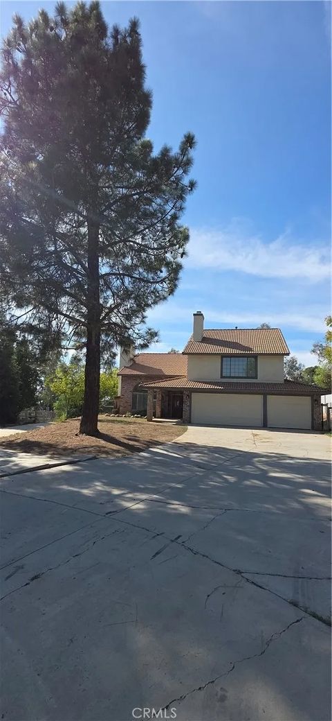 Tiny photo for 12984 Columbia Ave, Yucaipa, CA 92399 (MLS # IG25247952)