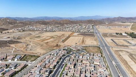 Tiny photo for 29575 Excel Ct, Winchester, CA 92596 (MLS # PTP2507826)