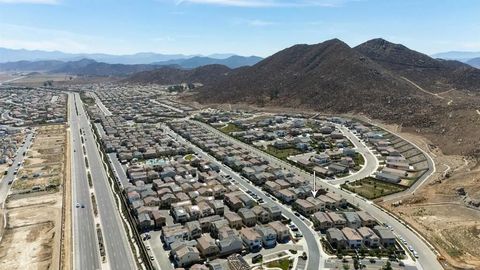 Tiny photo for 29575 Excel Ct, Winchester, CA 92596 (MLS # PTP2507826)