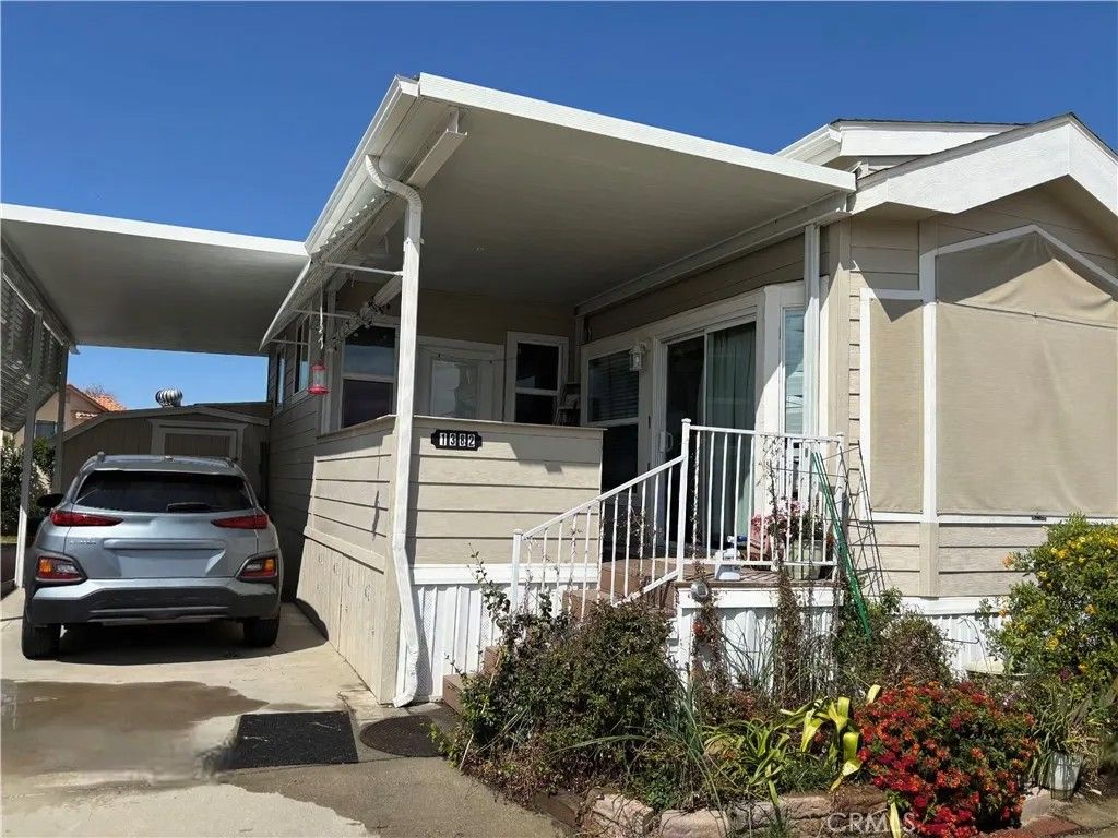 Photo of 1382 Western Dr, San Jacinto, CA 92583 (MLS # SW26052757)