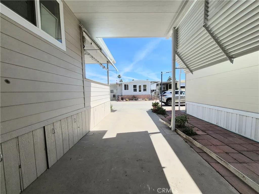 Photo of 1382 Western Dr, San Jacinto, CA 92583 (MLS # SW26052757)
