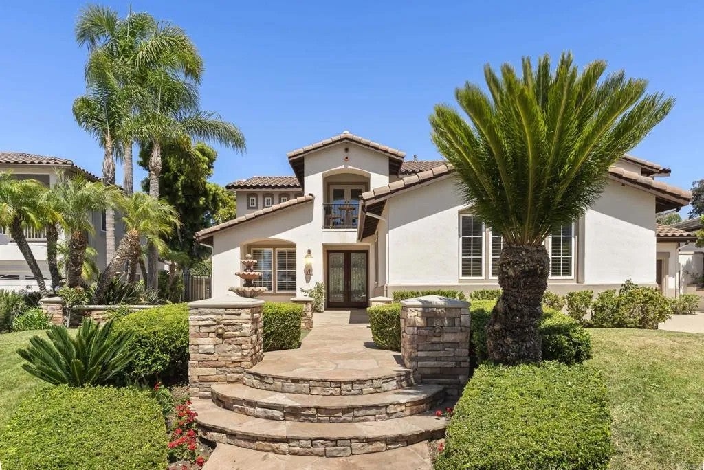 441 SANDALWOOD CT
