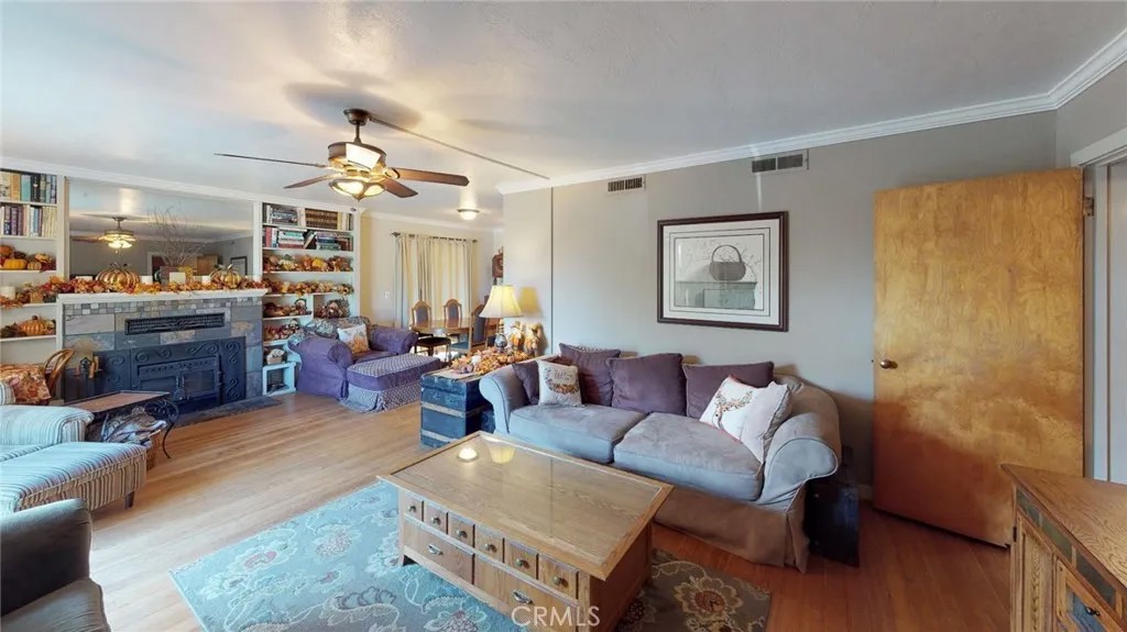 436 3rd Street