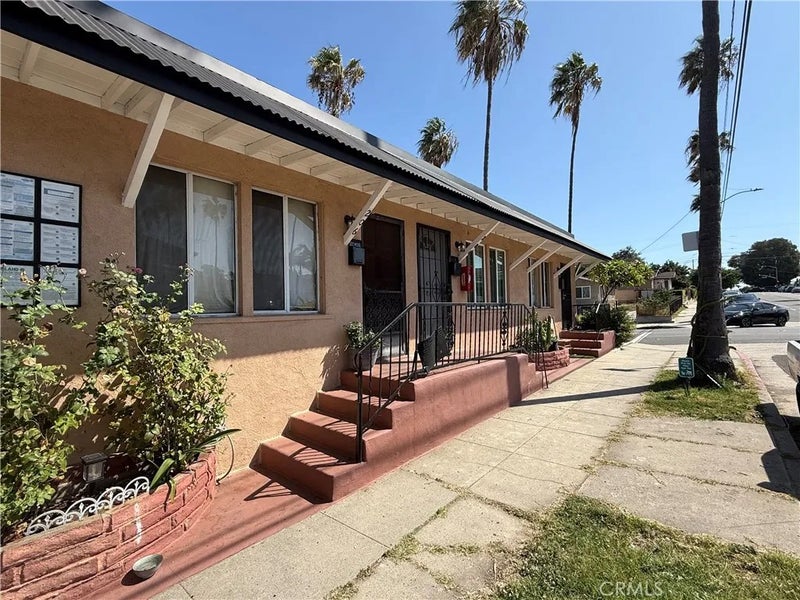 202 N Cabrillo