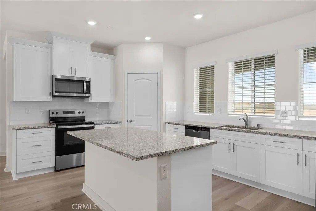 Photo of 14585 Indigo, Apple Valley, CA 92307 (MLS # SW26061214)