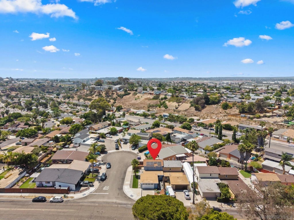 Photo of 2787 Thunder Dr, Oceanside, CA 92056 (MLS # 260020407)