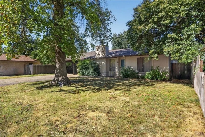 3403 Silverbell