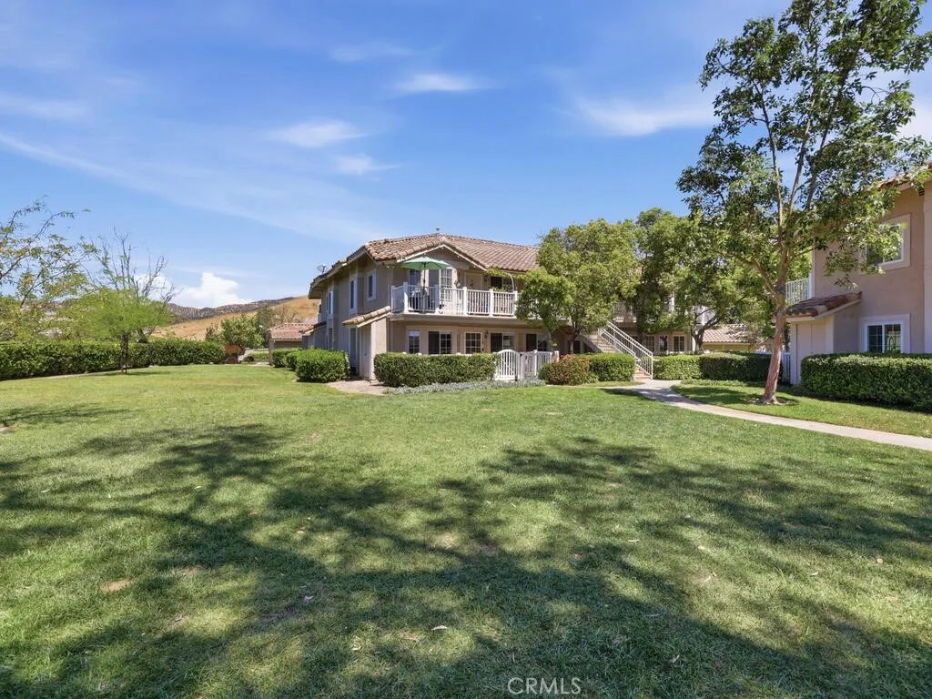 19801 Meadow Ridge 19
