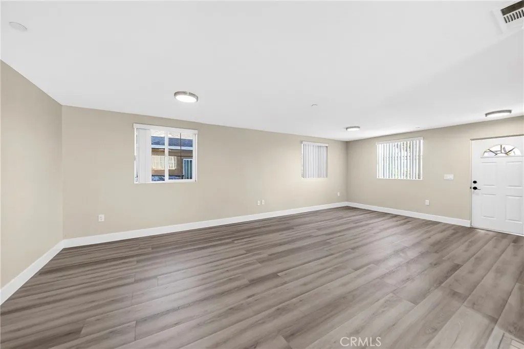 8711 Mckinley Place