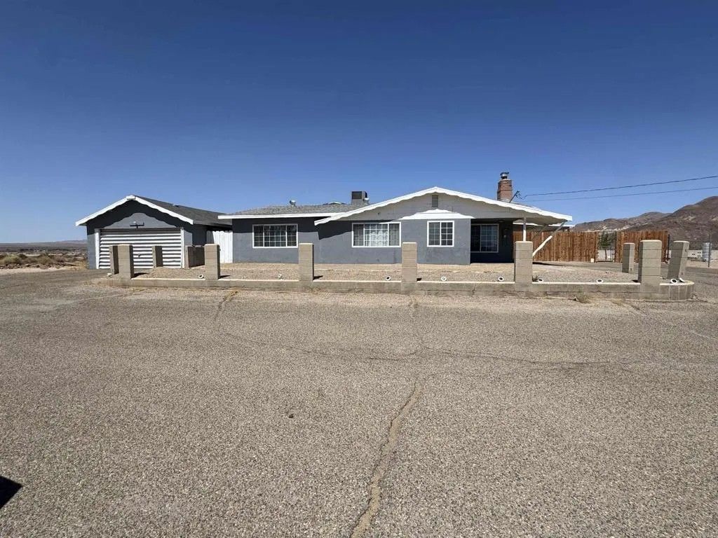 Photo of 37076 Calico Boulevard, Yermo, CA 92398 (MLS # NDP2511542)