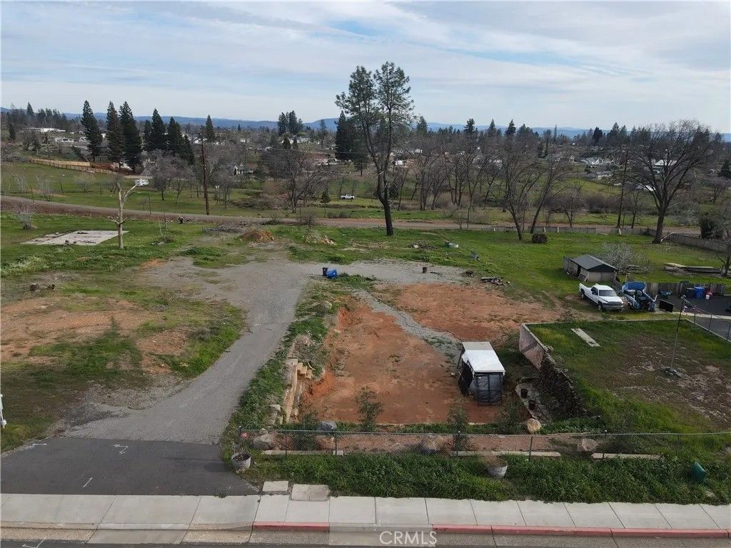 Photo of 5736 Skyway, Paradise, CA 95969 (MLS # SN26022917)