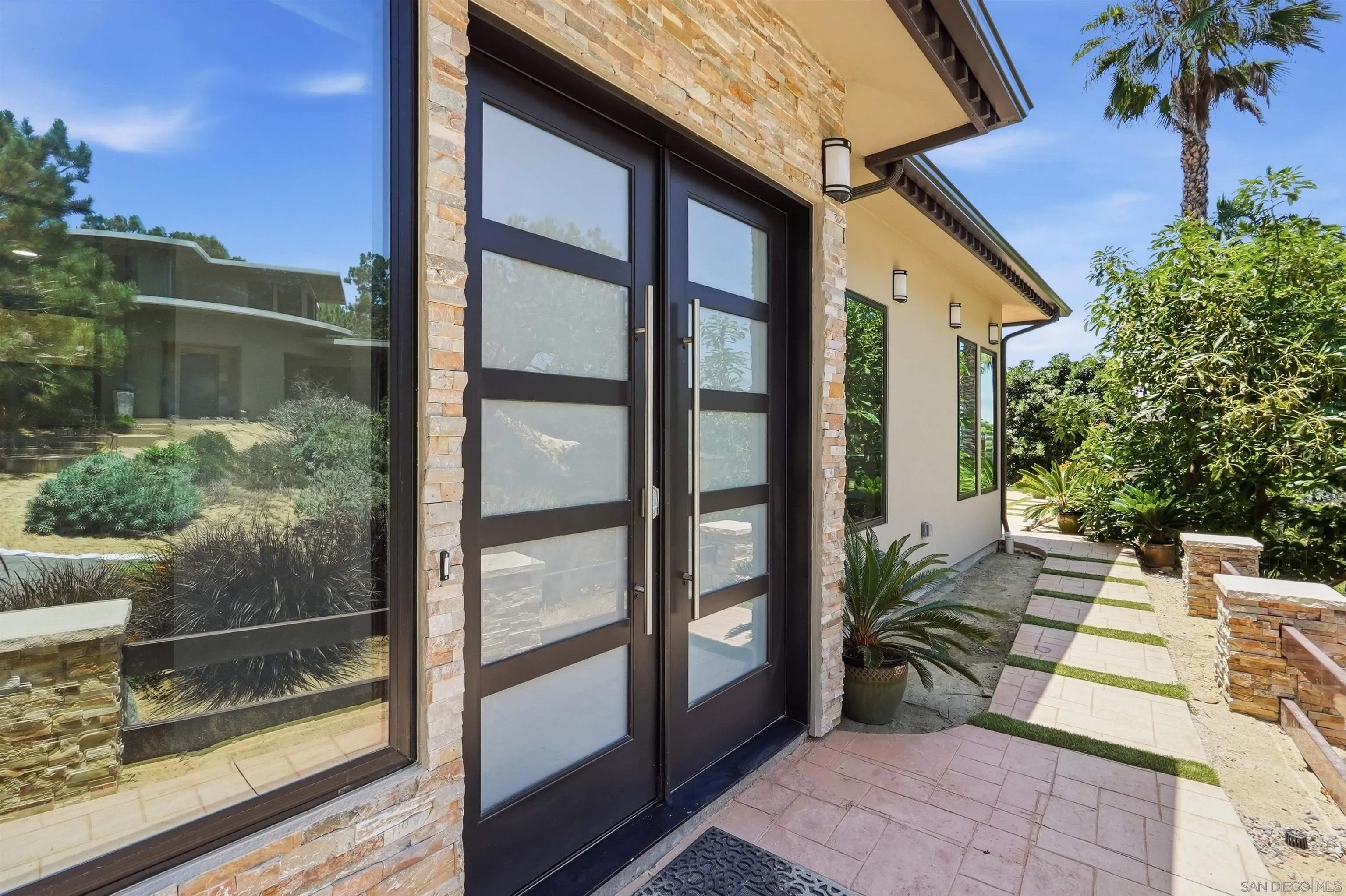 341 Hidden Pines Rd