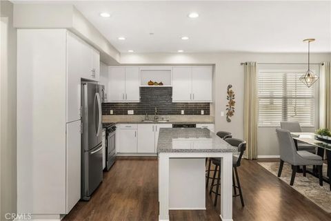 Tiny photo for 425 S Anaheim Boulevard #3, Anaheim, CA 92805 (MLS # PW25249494)