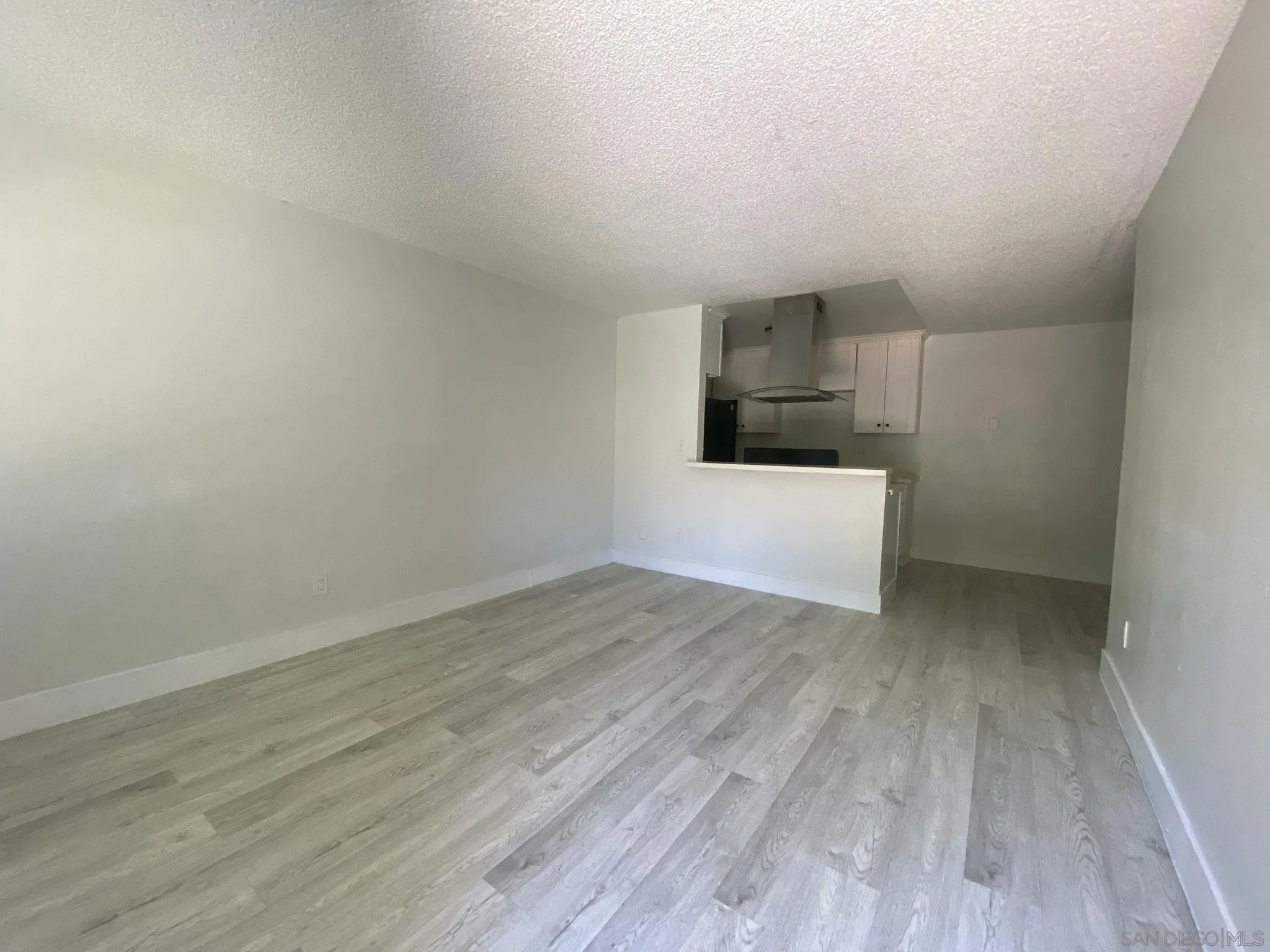 702 R Ave 6