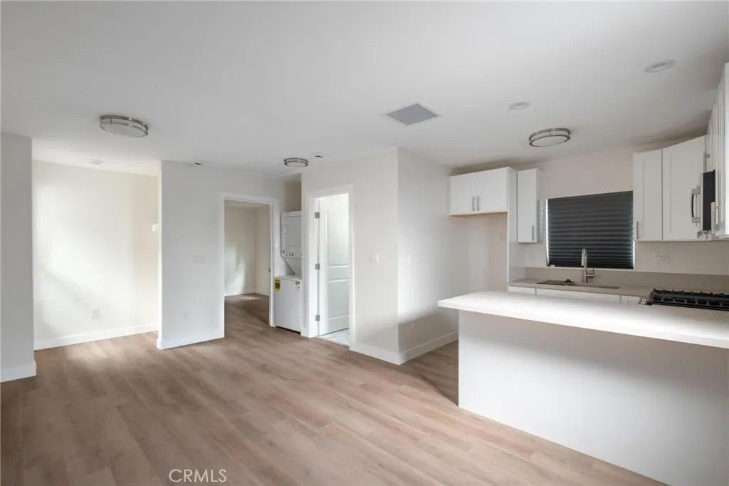 Photo of 2115 W 29th St #A, Long Beach, CA 90810 (MLS # SB26003424)