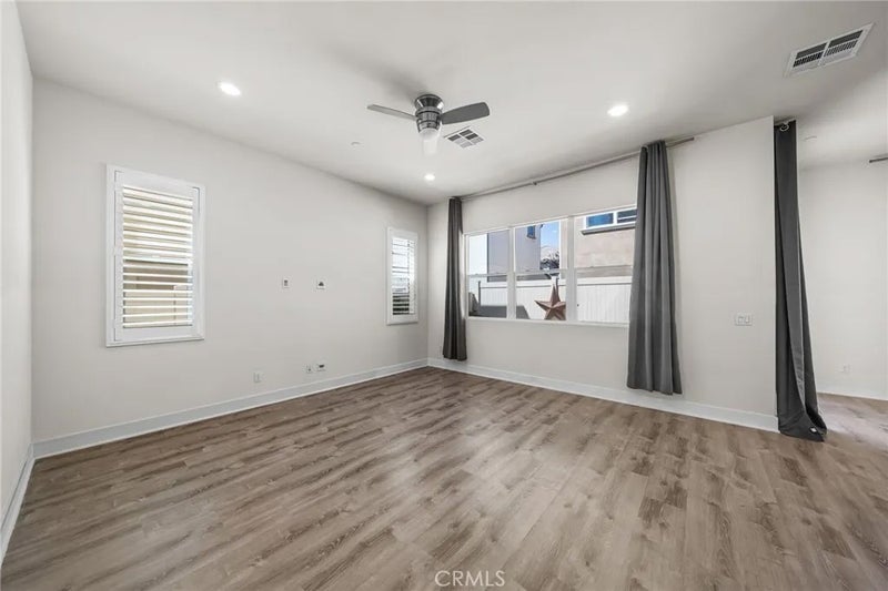 15849 Ellington Way