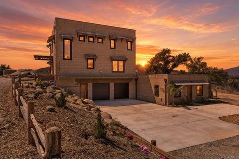 Photo of 21179 Sutherland Dam Road, Ramona, CA 92065 (MLS # NDP2608522)