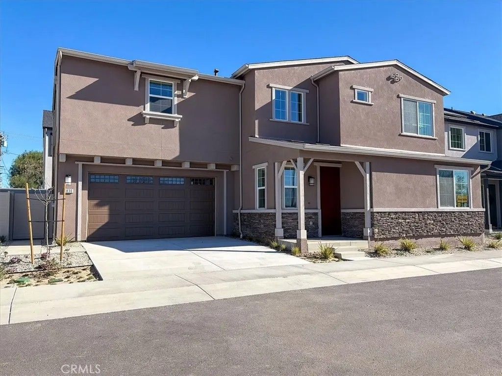 Photo of 4801 Arroyo Run, Moorpark, CA 93021 (MLS # IV26071589)