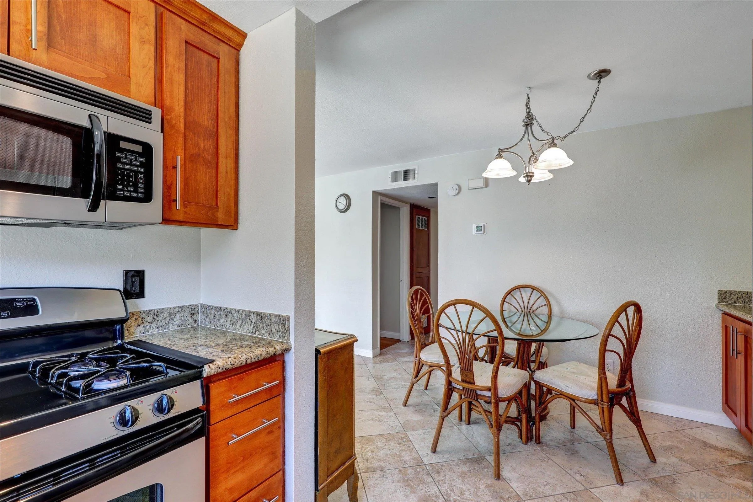 9837 Caspi Gardens Dr 7