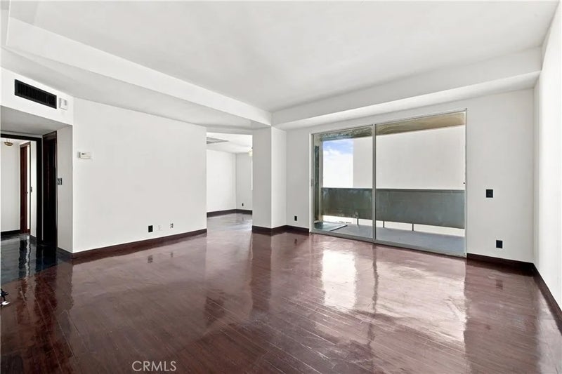 7250 Franklin Avenue 804