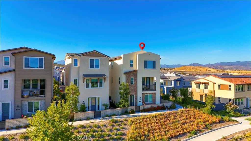 202 Heartland Way