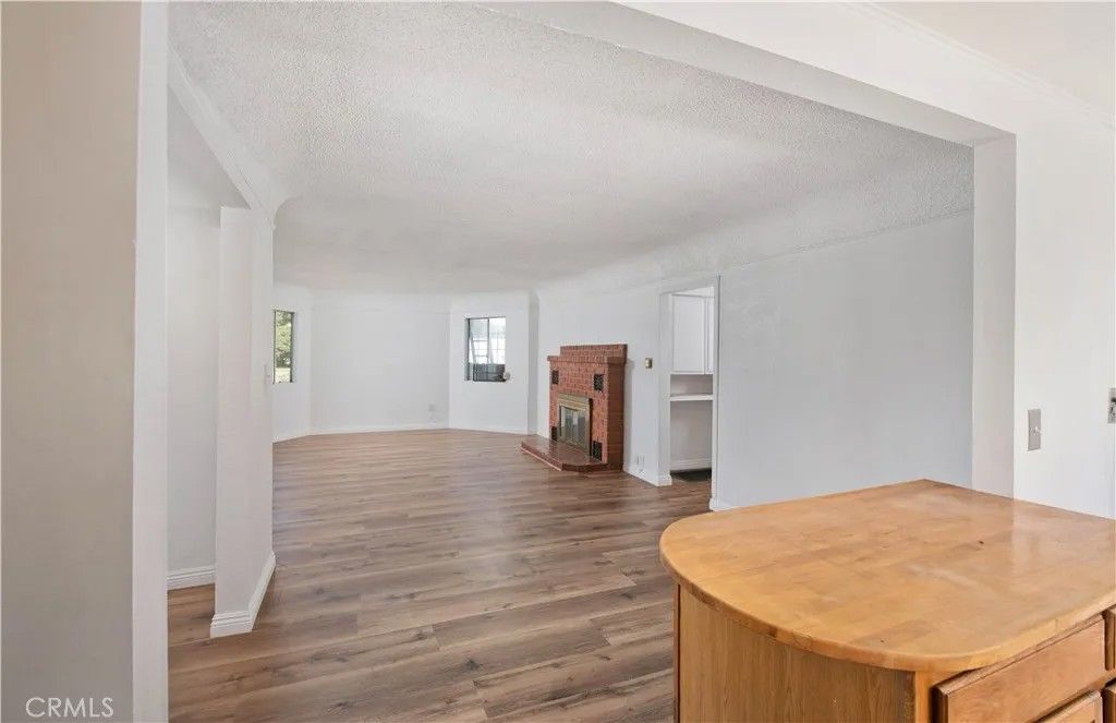 Photo of 1106 N San Gabriel, Azusa, CA 91702 (MLS # SR25239365)
