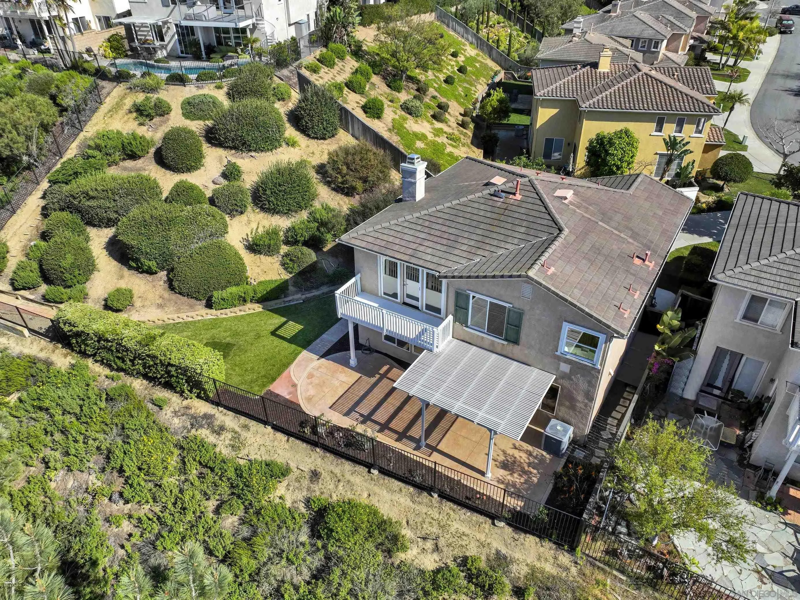 4146 Calle Isabelino