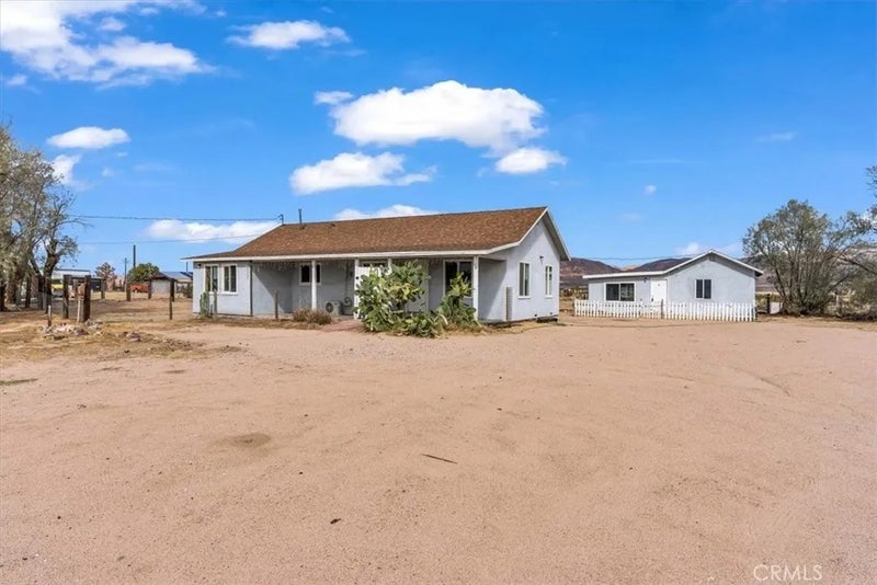 37016 Yermo Road