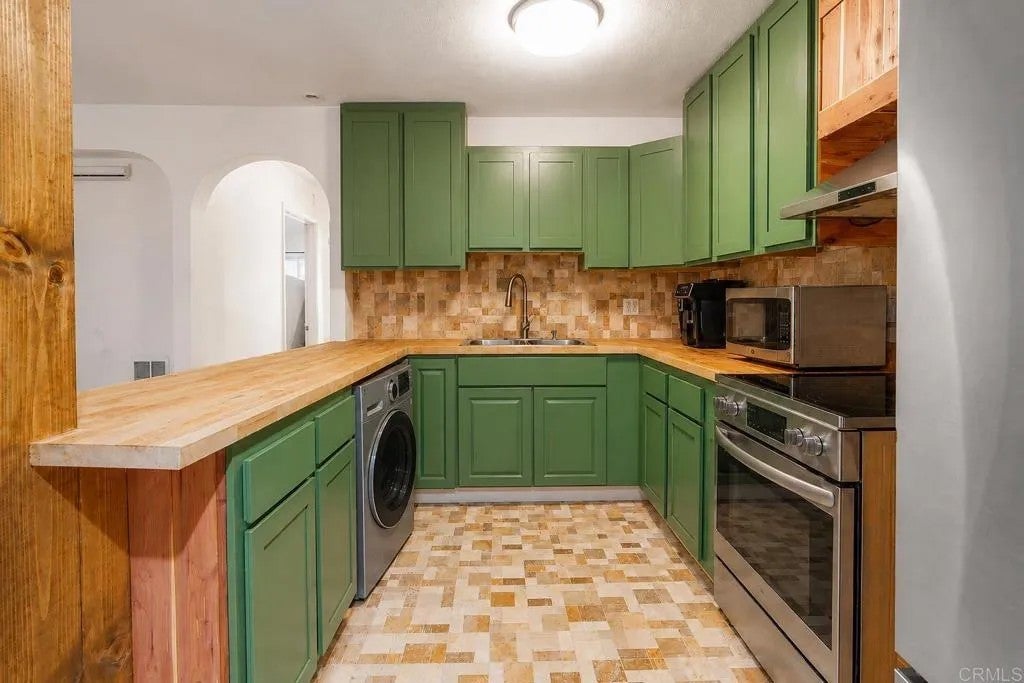 3215 44Th Street 3