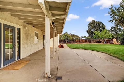 Tiny photo for 30 Lakoda Court, Chico, CA 95973 (MLS # SN25246230)