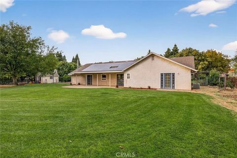 Tiny photo for 30 Lakoda Court, Chico, CA 95973 (MLS # SN25246230)