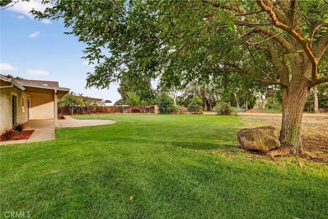Tiny photo for 30 Lakoda Court, Chico, CA 95973 (MLS # SN25246230)