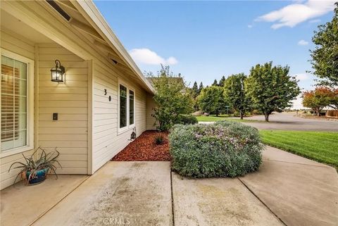 Tiny photo for 30 Lakoda Court, Chico, CA 95973 (MLS # SN25246230)