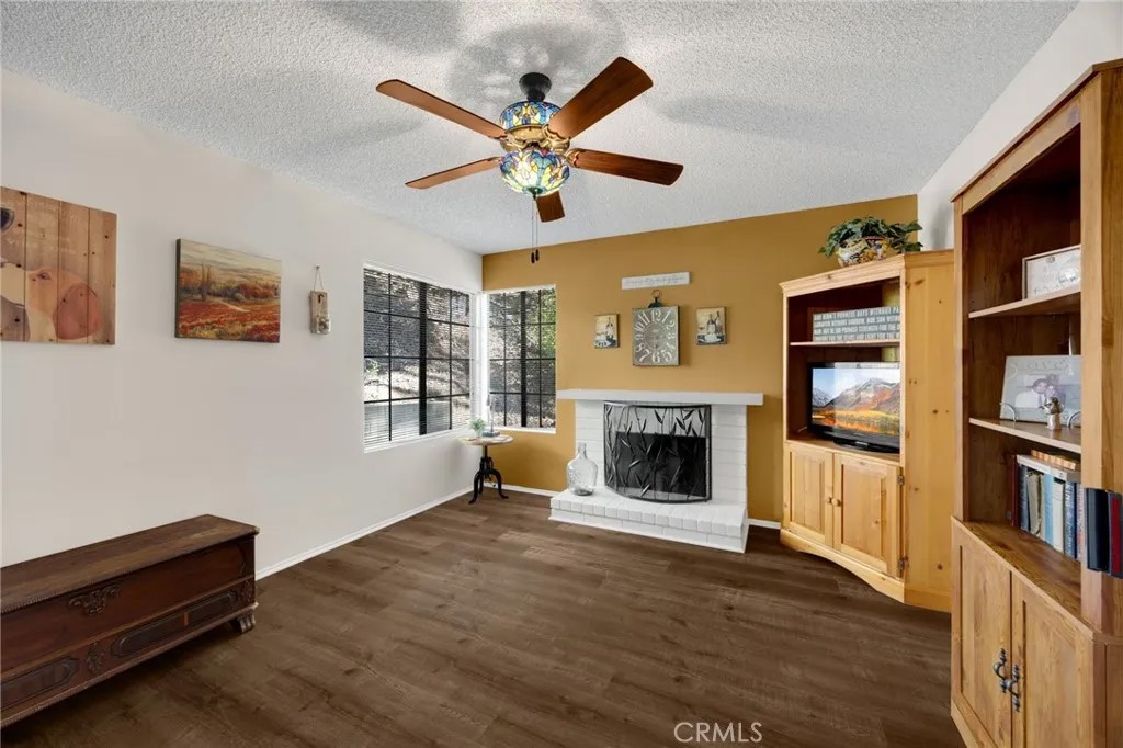 21725 Laurelrim D