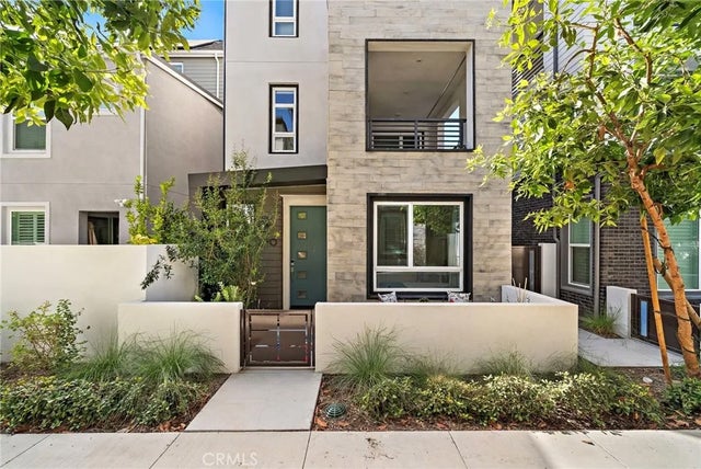 230 Abacus, Irvine