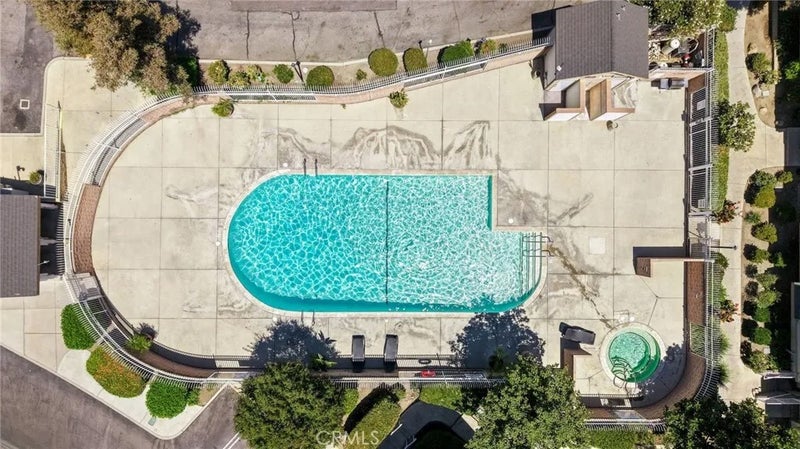 11150 Glenoaks Boulevard 309