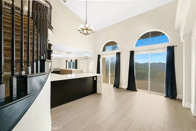 2560 Avenida Ocotillo