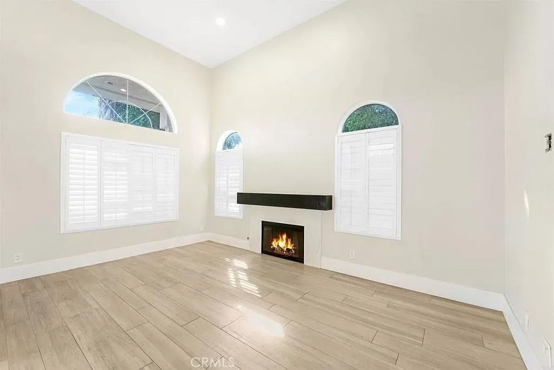 2560 Avenida Ocotillo