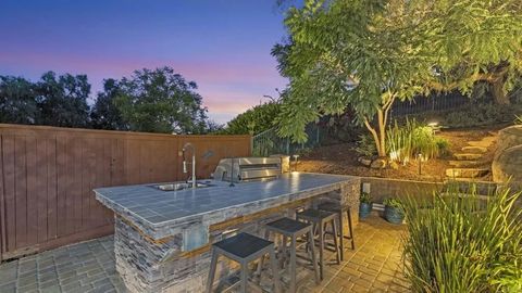 Tiny photo for 285 Oak Valley Lane, Escondido, CA 92027 (MLS # NDP2510345)