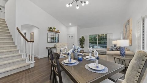 Tiny photo for 285 Oak Valley Lane, Escondido, CA 92027 (MLS # NDP2510345)