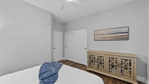 Tiny photo for 285 Oak Valley Lane, Escondido, CA 92027 (MLS # NDP2510345)