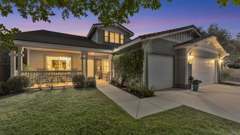 Tiny photo for 285 Oak Valley Lane, Escondido, CA 92027 (MLS # NDP2510345)