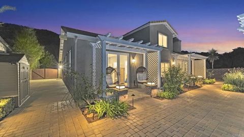 Tiny photo for 285 Oak Valley Lane, Escondido, CA 92027 (MLS # NDP2510345)