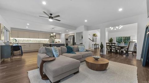 Tiny photo for 285 Oak Valley Lane, Escondido, CA 92027 (MLS # NDP2510345)