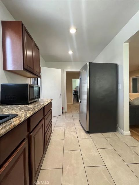 Tiny photo for 11821 Menlo Ave, Los Angeles, CA 90044 (MLS # RS25238400)